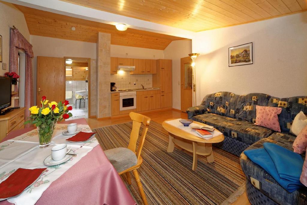 Berghof Pension und Ferienwohnungen Bischofsmais Exterior foto